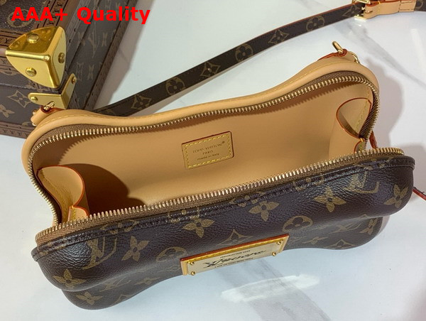 Louis Vuitton Bone Wearable Wallet in Monogram Coated Canvas M12615 Replica