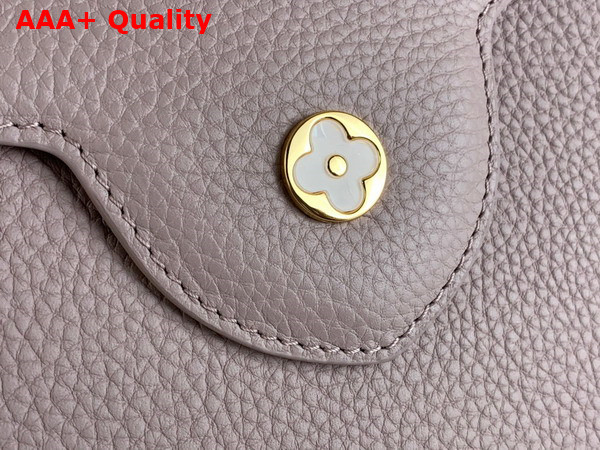 Louis Vuitton Capucines BB Handbag with a Wavy Base in Light Pink Taurillon Leather Replica