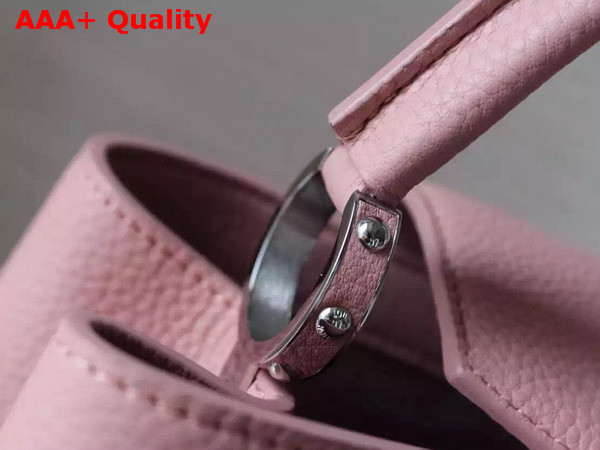Louis Vuitton Capucines MM Cuir Taurillon Magnolia Replica