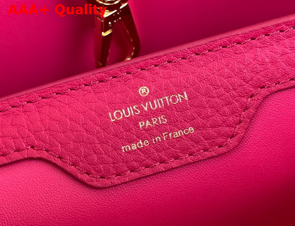 Louis Vuitton Capucines MM Handbag with a Wavy Base in Snow White Taurillon Leather Replica