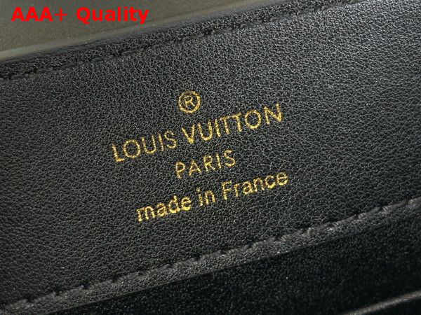 Louis Vuitton Capucines Mini Handbag in Black Ostrich Leather with Triple Chain Adornment Replica