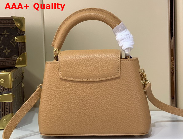Louis Vuitton Capucines Mini Handbag in Noisette Taurillon Leather Replica