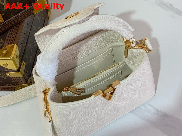 Louis Vuitton Capucines Mini Handbag in Snow Taurillon Leather M24733 Replica