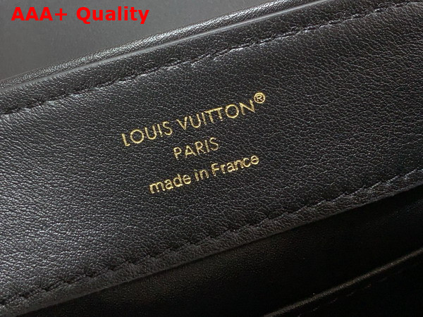 Louis Vuitton Capucines Mini Handbag in White Calfskin Leather Covered by Strass M13335 Replica