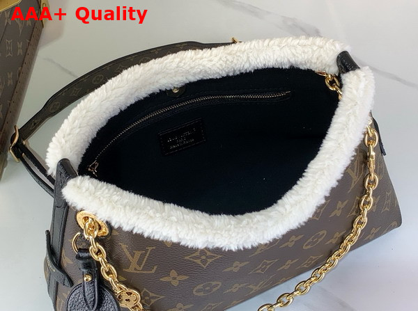 Louis Vuitton Carryall BB Monogram Shearling M26568 Replica