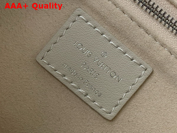 Louis Vuitton Carryall Cargo Vibe PM Vanille Lambskin Leather M12919 Replica