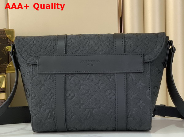 Louis Vuitton Christopher Messenger in Black Taurillon Monogram Cowhide Leather M28324 Replica