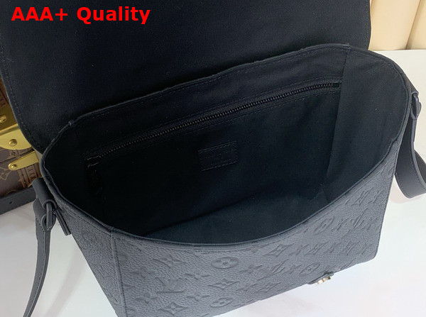 Louis Vuitton Christopher Messenger in Black Taurillon Monogram Cowhide Leather M28324 Replica