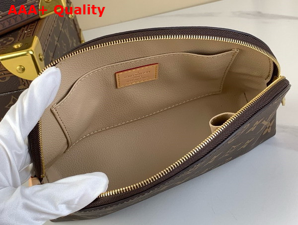 Louis Vuitton Cosmetic Pouch MM in Monogram Canvas M47353 Replica