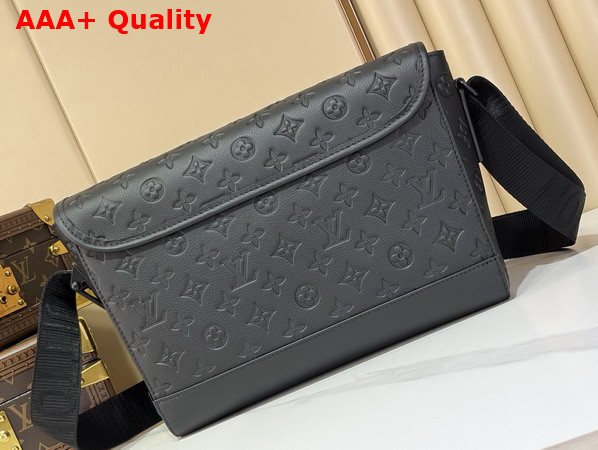 Louis Vuitton Courrier Messenger in Black Monogram Shadow Calfskin Leather M28781 Replica