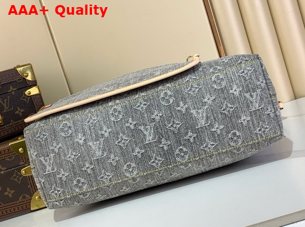 Louis Vuitton Coussin Hobo MM in Washed Gray Monogram Denim M13390 Replica