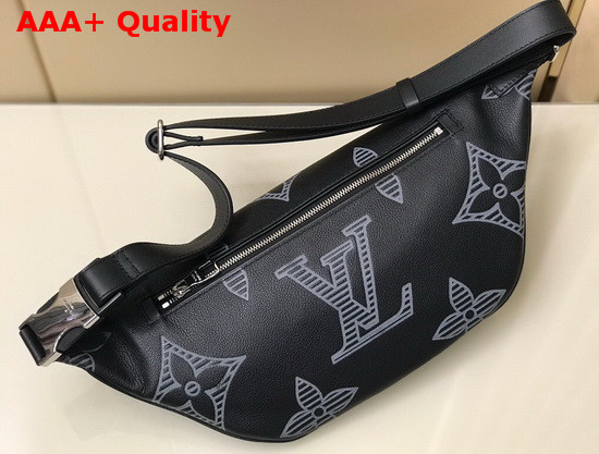 Louis Vuitton Discovery Bumbag Monogram Blossoms Embossed into the Black Taurillon Shadow Leather M57289 Replica