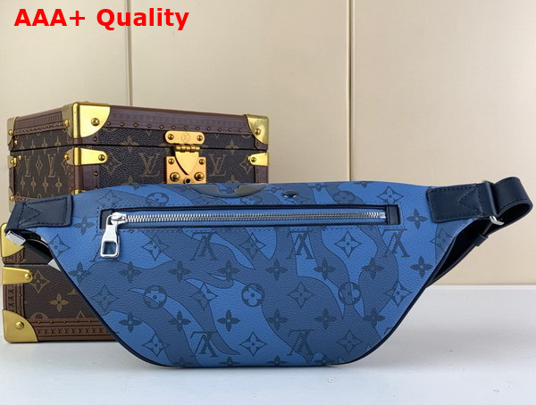 Louis Vuitton Discovery Bumbag in Abyss Blue Monogram Aquagarden Coated Canvas M22576 Replica