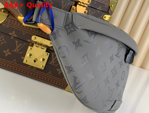 Louis Vuitton Discovery Bumbag in Anthracite Gray Monogram Shadow Calf Leather M46108 Replica