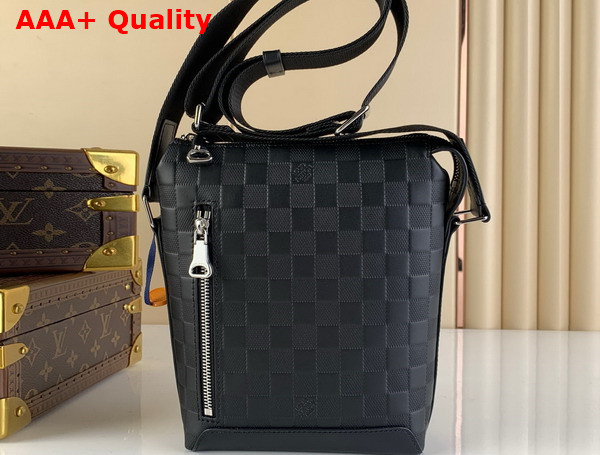 Louis Vuitton Discovery Messenger BB Damier Infini Cowhide Leather N42418 Replica