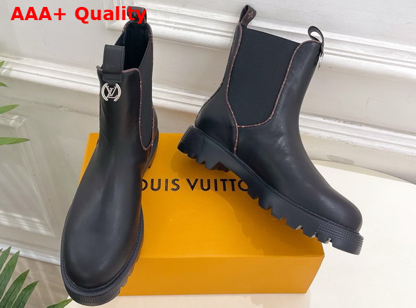 Louis Vuitton District Chelsea Ankle Boot in Black Plain Calf Leather 1AIBV7 Replica