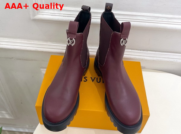 Louis Vuitton District Chelsea Ankle Boot in Burgundy Plain Calf Leather Replica