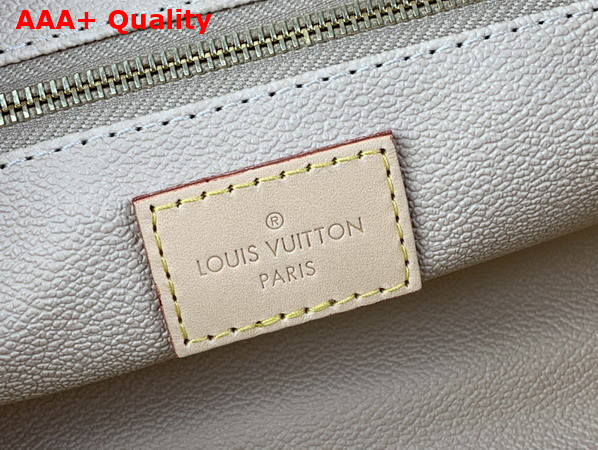 Louis Vuitton Dopp Kit Toilet Pouch in Monogram Canvas M44494 Replica