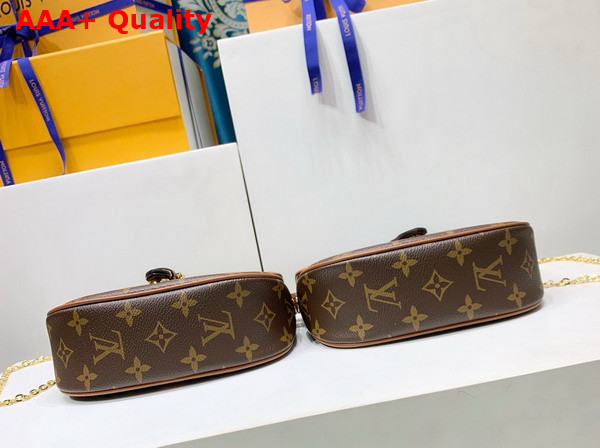 Louis Vuitton Duo BB Monogram Coated Canvas M26592 Replica