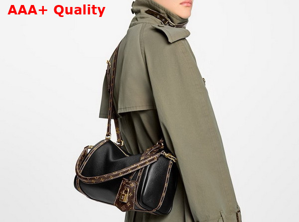 Louis Vuitton Express PM Black Calfskin Leather M26039 Replica