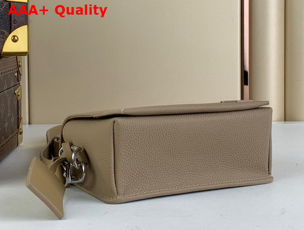 Louis Vuitton Fastline Wearable Wallet in Sable Beige Cowhide Leather Replica