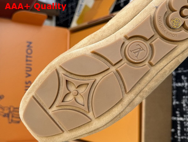 Louis Vuitton Flore Car Shoe in Beige Suede Calf Leather and Shearling Lining 1AITV5 Replica