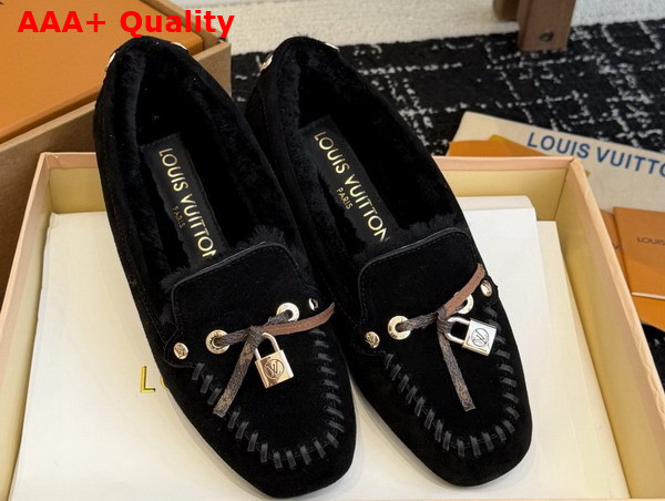Louis Vuitton Flore Car Shoe in Black Suede Calf Leather and Shearling Lining Replica