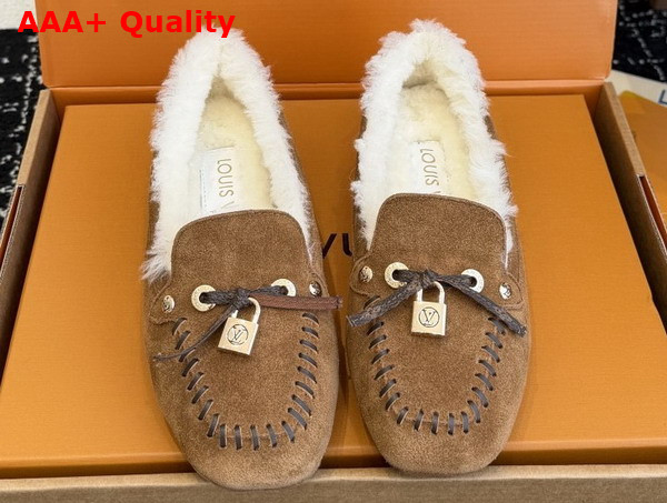 Louis Vuitton Flore Car Shoe in Cognac Brown Suede Calf Leather and Shearling Lining Replica
