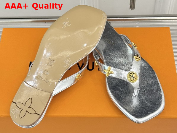 Louis Vuitton Gaia Flat Thong in Silver Lambskin Replica
