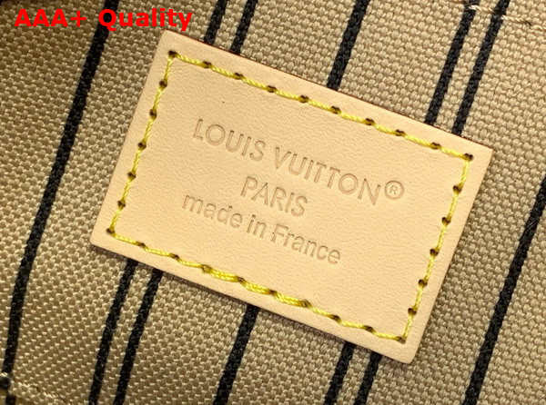 Louis Vuitton Hang On Monogram Coated Canvas M47031 Replica