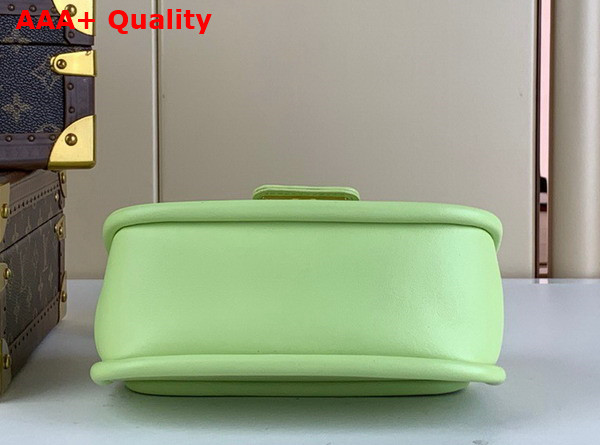 Louis Vuitton Hide and Seek Bag in Vert Noto Green Epi Grained Cowhide Leather M22725 Replica