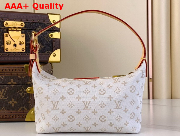 Louis Vuitton Hills Pochette in Mastic Polyamide M12433 Replica
