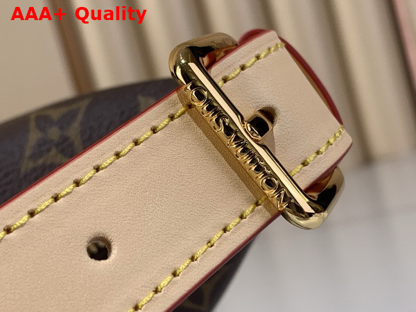 Louis Vuitton Hills Pochette in Monogram Canvas M27509 Replica