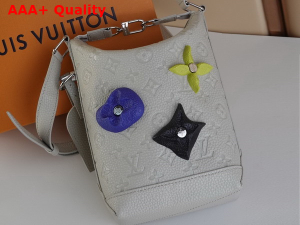 Louis Vuitton Hobo Cruiser PM Light Grey Taurillon Monogram Embossed Cowhide Leather Replica