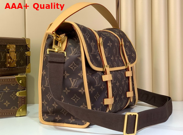 Louis Vuitton Jet Lag Bag MM Louis Vuitton Silk Tech M2A425 Replica