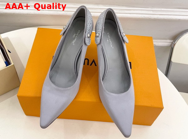 Louis Vuitton Legacy Pump in Grey Satin and Strass Replica
