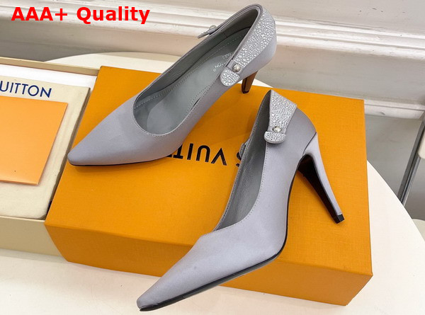 Louis Vuitton Legacy Pump in Grey Satin and Strass Replica