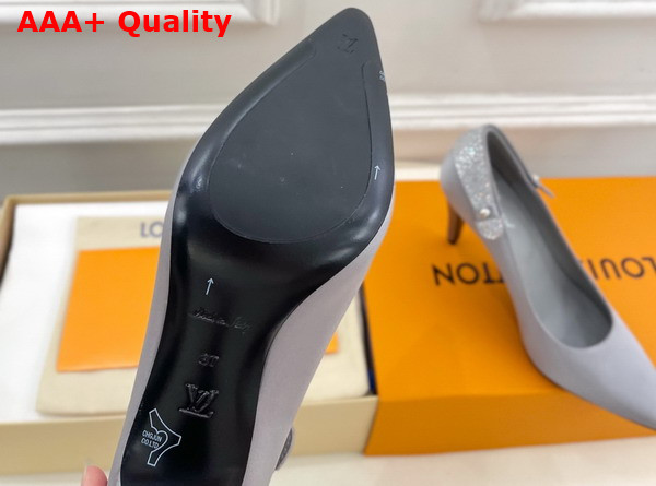 Louis Vuitton Legacy Pump in Grey Satin and Strass Replica