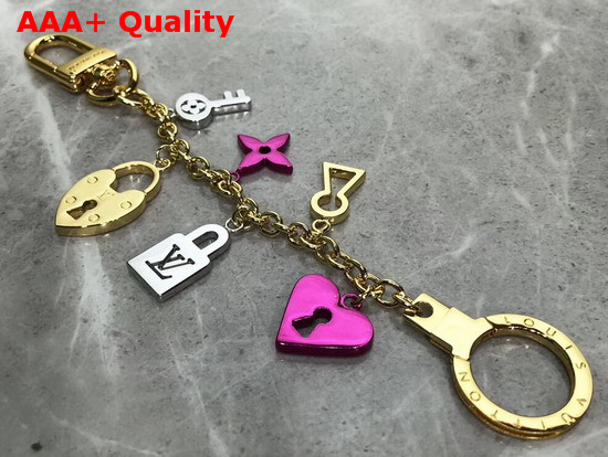 Louis Vuitton Lock Heart and Keys Chain Bag Charm and Key Holder M67437 Replica