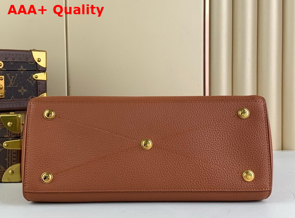 Louis Vuitton Lock It MM Bag in Gold Taurillon Leather and Smooth Leather M22925 Replica