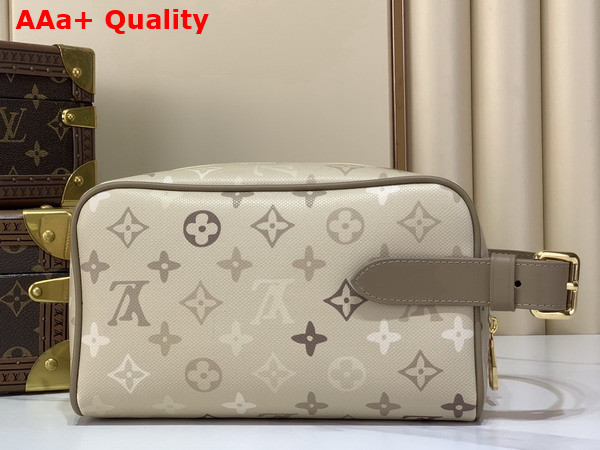 Louis Vuitton Locker Dopp Kit Sand Beige Monogram Surplus Coated Canvas Replica