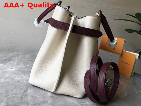 Louis Vuitton Lockme Day Tote Bag Rose Silk Quartz Calla Grained Calf Leather M53647 Replica