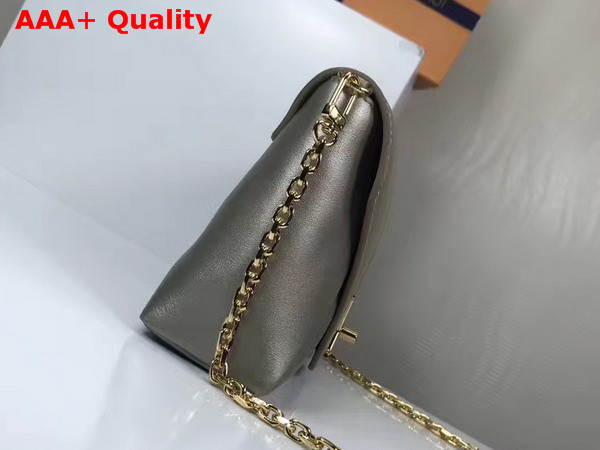 Louis Vuitton Love Note Autres Cuirs Gold M54504 Replica