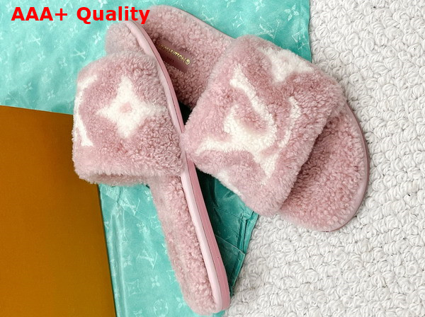 Louis Vuitton Magnetic Flat Mule in Rose Clair Pink Shearling with White LV Monogram Flower Replica