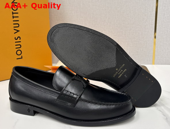 Louis Vuitton Major Loafer in Black Plain Calf Leather 1AKANS Replica