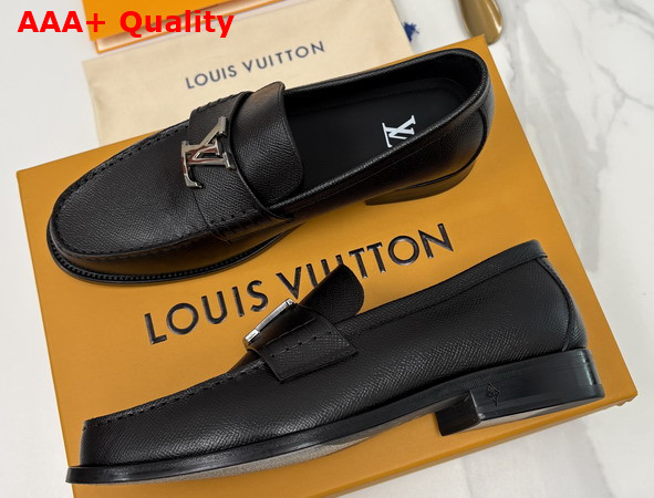 Louis Vuitton Major Loafer in Black Taiga Leather 1AIYW0 Replica