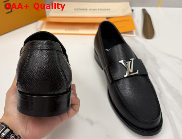 Louis Vuitton Major Loafer in Black Taiga Leather 1AIYW0 Replica