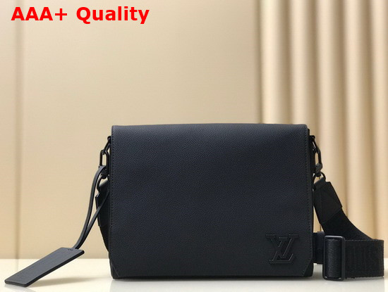 Louis Vuitton Messenger in Black Grained Calf Leather M57080 Replica