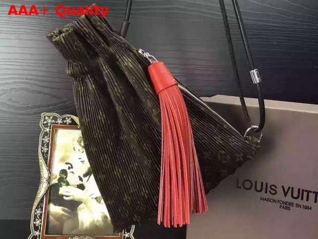 Louis Vuitton Mini Explorer Bag Replica