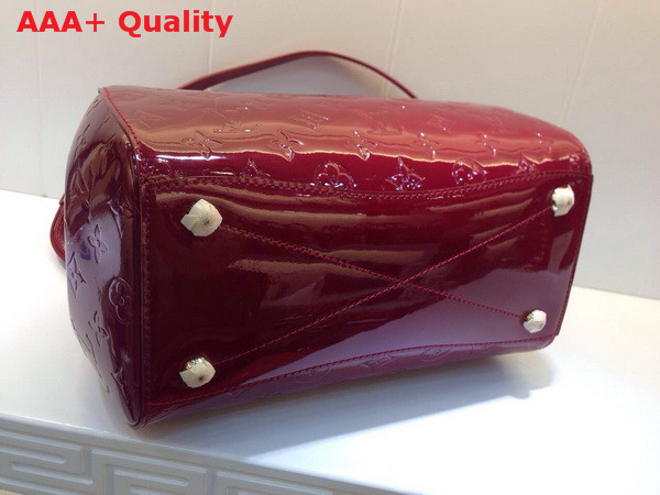 Louis Vuitton Montana Red Vernis Leather M90058 Replica